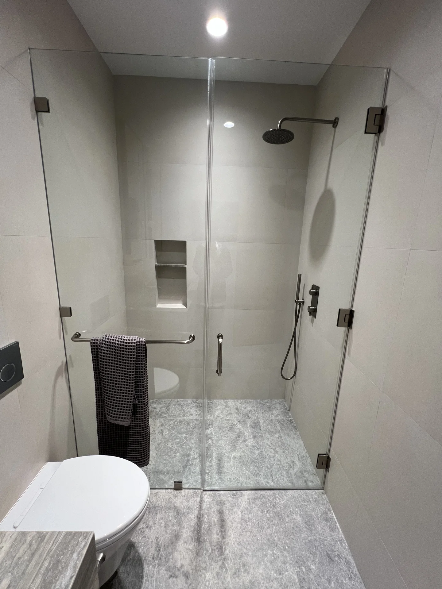 Contemporary bathroom hardware